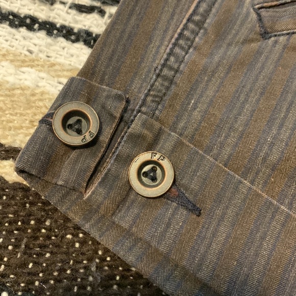 Free People Striped Poplin Shorts! - Picture 6 of 7